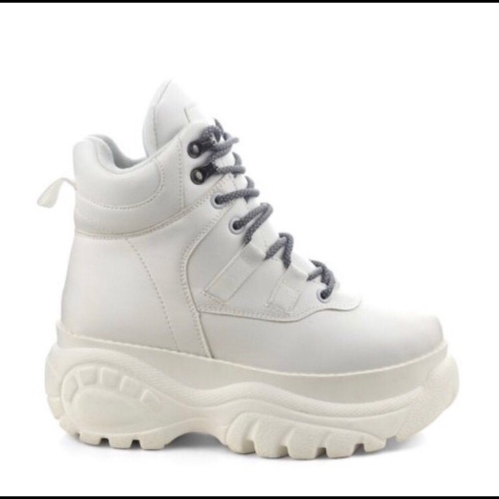 90s Rocker Chunky Lace Up Boots - Picture 5 of 7